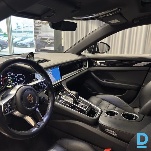 Pārdod Porsche Panamera 4 E-Hybrid, 2013