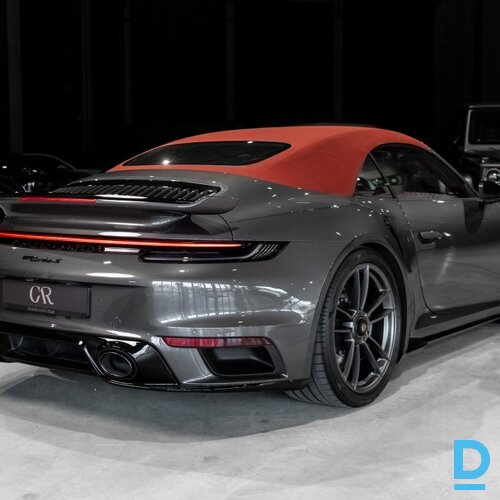 Pārdod Porsche 911 Turbo S Cabriolet, 2023