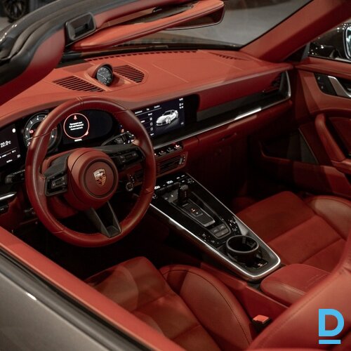 Pārdod Porsche 911 Turbo S Cabriolet, 2023