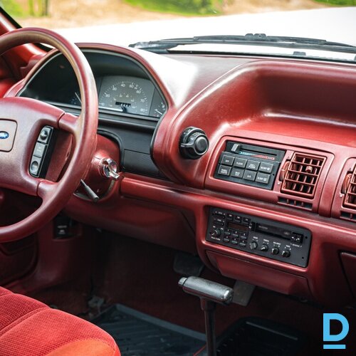Pārdod Ford Tempo 2.3i, automāts, 1992