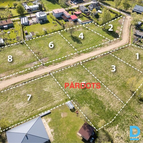 Pārdod zemes gabalus individuālai apbūvei Grobiņā, Ābeļu ielā, klusā privātmājas