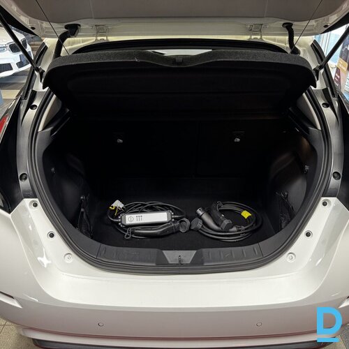 Pārdod Nissan Leaf N-Connecta 40 kwh, 2022