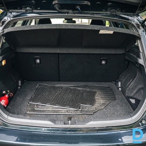 Pārdod Toyota Auris 1.8 benz/hibrīds, 2018 Pārdod Toyota Auris 1.8 benz/hibrīds, 2018