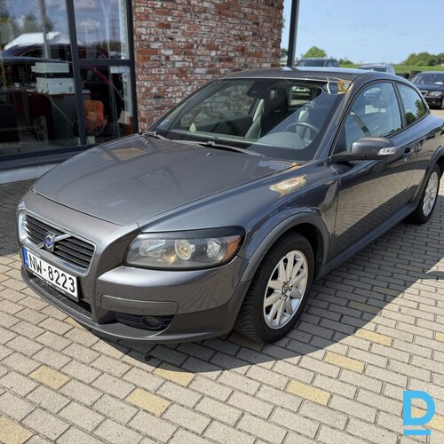 Pārdod Volvo C30 1.6d, 2009