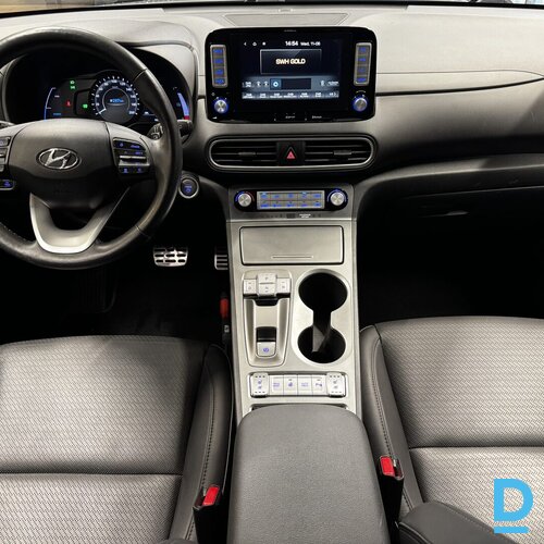Pārdod Hyundai Kona 64kWh Premium, 2019