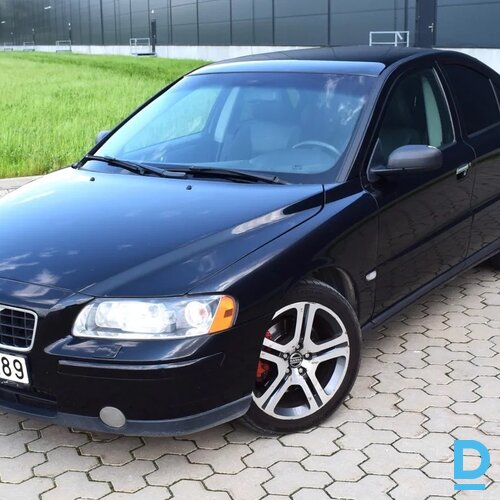 Pārdod Volvo S60 2.4i, 2005