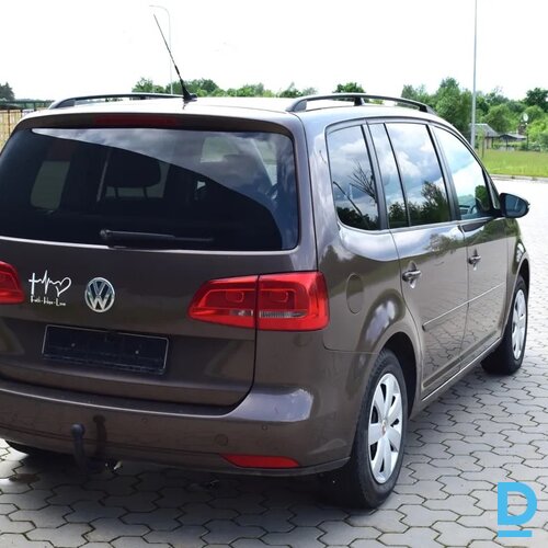 Pārdod Volkswagen Touran 2.0d, 2013