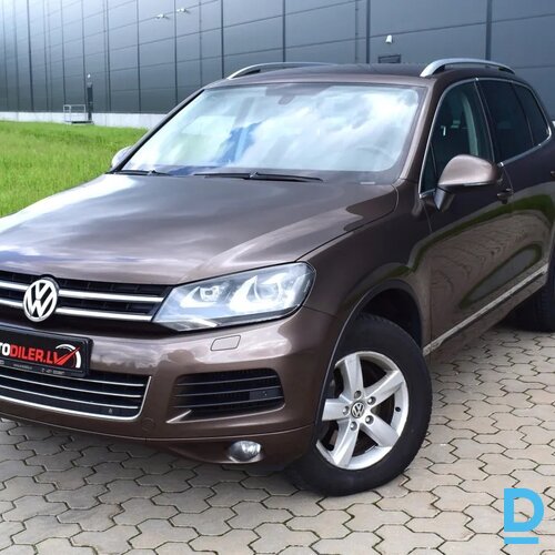 Pārdod Volkswagen Touareg 3.0d, 2011