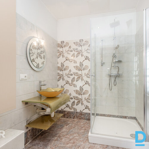 Plaša un eleganta māja Jūrmalā ar privātu SPA zonu.Šajā mājā ir padomāts par vis
