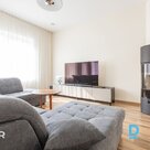 Pārdošanā mājīga rindu mājas sekcija ar 4 istabām, garāžu un iekoptu pagalmiņu.V