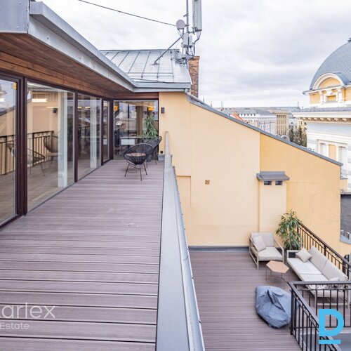 Birojs industriālā stilā Vecrīgā pie Līvu laukuma Birojs industriālā stilā Vecrīgā pie Līvu laukuma