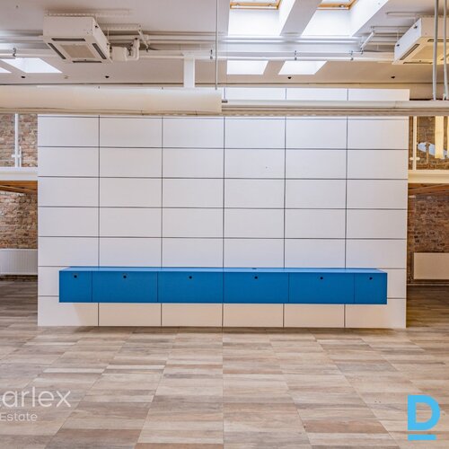 Birojs industriālā stilā Vecrīgā pie Līvu laukuma Birojs industriālā stilā Vecrīgā pie Līvu laukuma