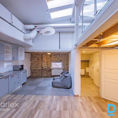 Birojs industriālā stilā Vecrīgā pie Līvu laukuma Birojs industriālā stilā Vecrīgā pie Līvu laukuma