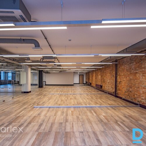 Birojs industriālā stilā Vecrīgā pie Līvu laukuma Birojs industriālā stilā Vecrīgā pie Līvu laukuma