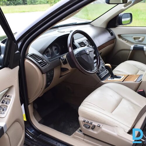 Pārdod Volvo XC90 2.4D, 2006