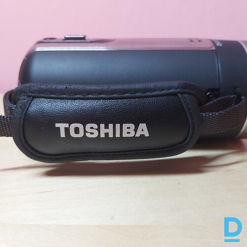 Pārdodu , videokameru Toshiba Camileo X150
