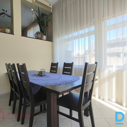 Pārdod māju Vītiņu iela 24, 367m² Pārdod māju Vītiņu iela 24, 367m²