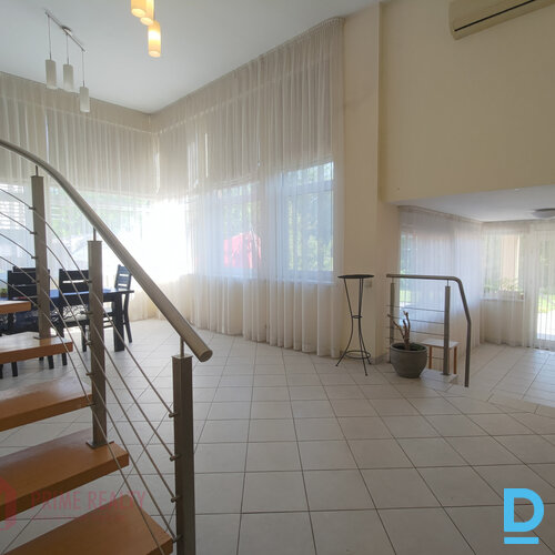 Pārdod māju Vītiņu iela 24, 367m² Pārdod māju Vītiņu iela 24, 367m²