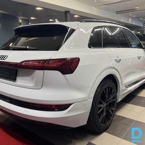 Pārdod Audi E-tron 55 S-line, 2019