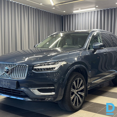 Pārdod Volvo XC90 B5 Awd, 2024