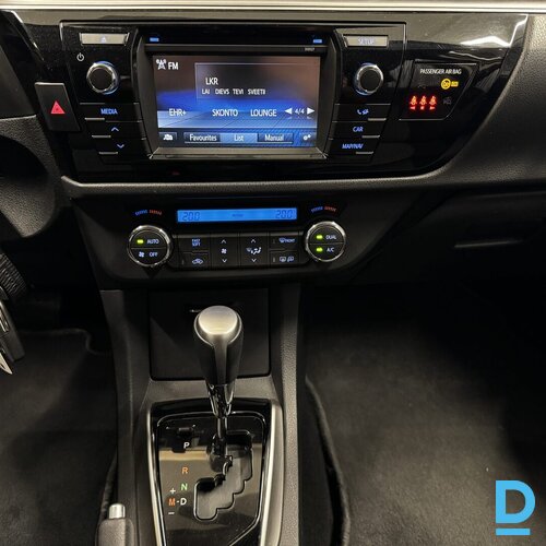 Pārdod Toyota Corolla 1.6i, 2016