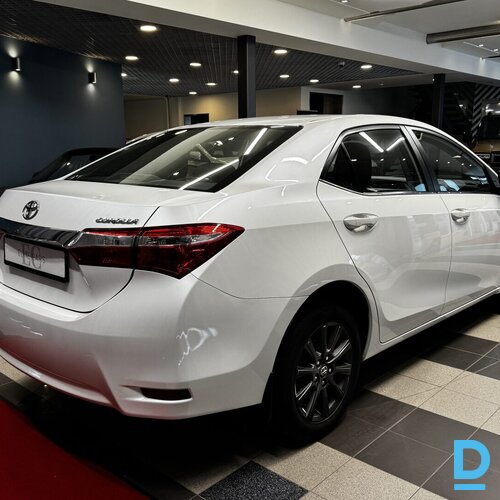 Pārdod Toyota Corolla 1.6i, 2016