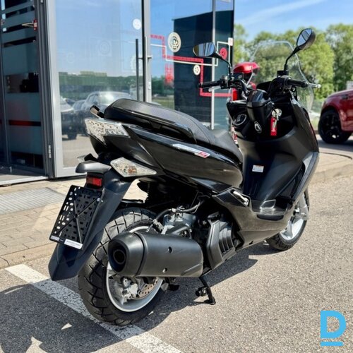 Pārdod Yamaha Majesty S 125 motorolleri, 125 cm³, 2015