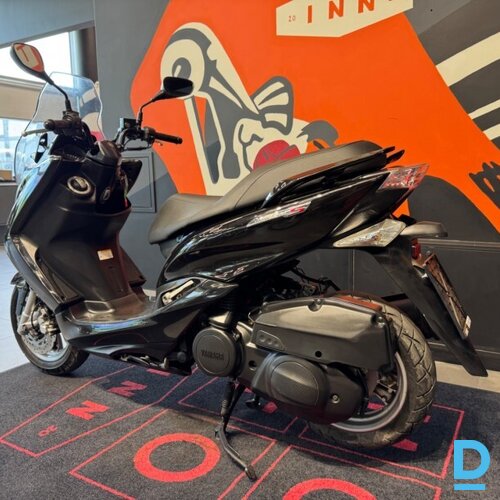 Pārdod Yamaha Majesty S 125 motorolleri, 125 cm³, 2015