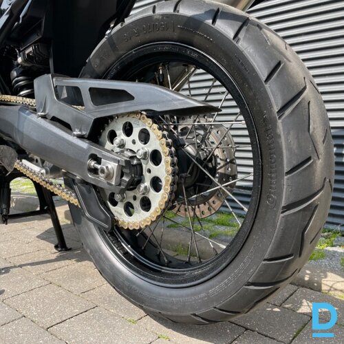 Pārdod Honda Africa Twin motociklu, 1100 cm³, 2016 Pārdod Honda Africa Twin motociklu, 1100 cm³, 2016