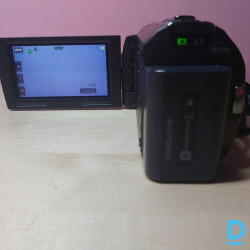 Pārdodu , videokameru Sony HDR-CX360VE