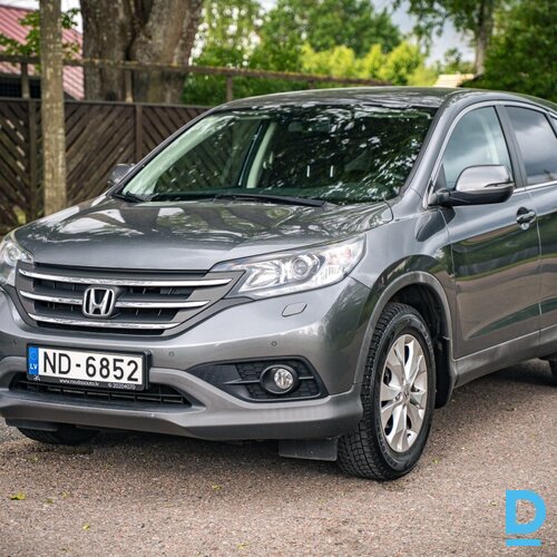 Pārdod Honda CR-V 2.0i, manuāls, 2013