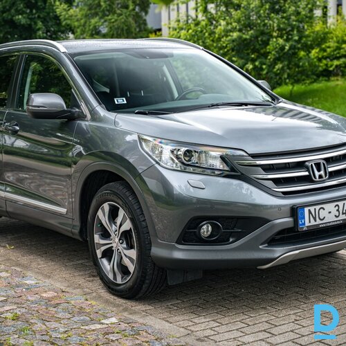 Pārdod Honda CR-V 2.2d, manuāls, 2013