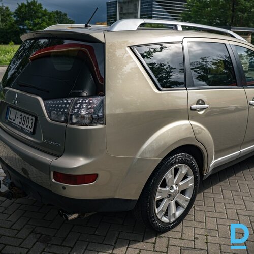 Pārdod Mitsubishi Outlander 2.2d, 2008