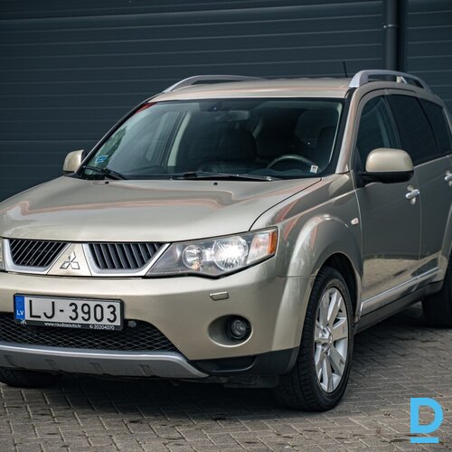 Pārdod Mitsubishi Outlander 2.2d, 2008