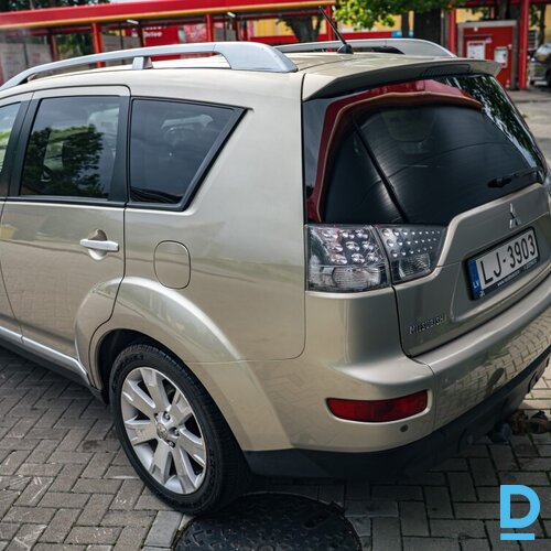 Pārdod Mitsubishi Outlander 2.2d, 2008