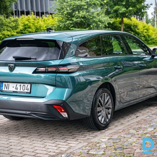 Pārdod Peugeot 308 1.2i, 2022
