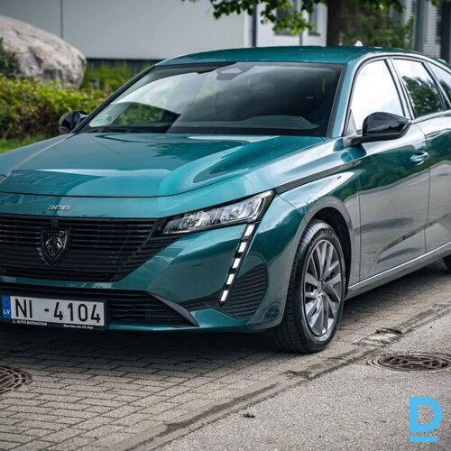 Pārdod Peugeot 308 1.2i, 2022
