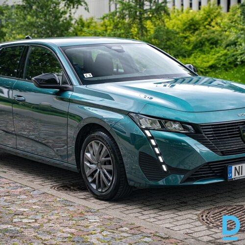 Pārdod Peugeot 308 1.2i, 2022