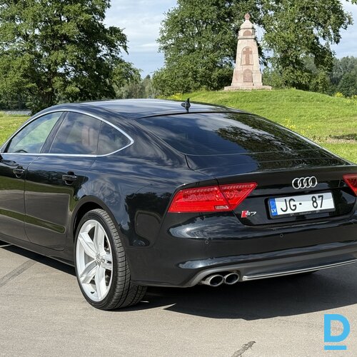 Pārdod Audi S7 4.0i, 2012
