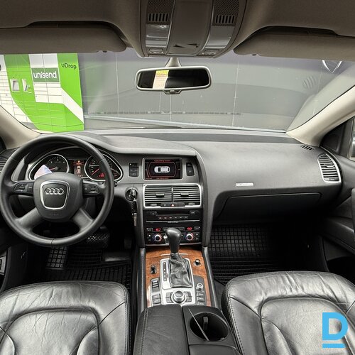 Pārdod Audi Q7 4.2d, 2007