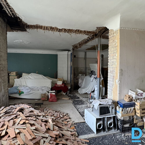 Pārdod dzīvokli Ernesta Birznieka Upīša iela 27