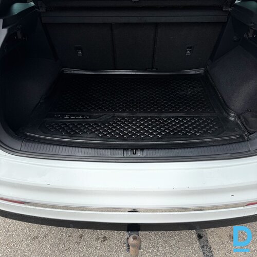 Pārdod Volkswagen Tiguan 2.0d, 2018