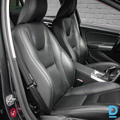 Pārdod Volvo V60 2.4 D6 AWD, 2014 Pārdod Volvo V60 2.4 D6 AWD, 2014