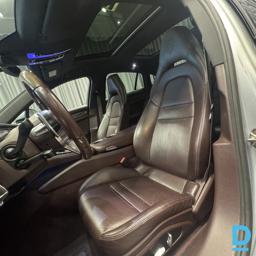 Pārdod Porsche Panamera 4.0d 4s, 2017