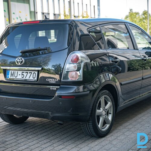 Pārdod Toyota Corolla Verso 2.2d, 2007