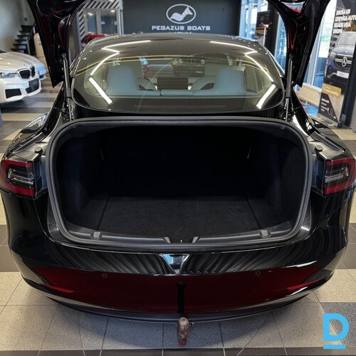 Pārdod Tesla Model 3 Long Range 75kw Dual Motor, 2019 Pārdod Tesla Model 3 Long Range 75kw Dual Motor, 2019