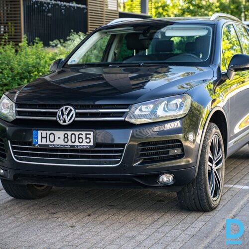 Pārdod Volkswagen Touareg 3.0d, 2010