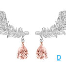 Продают Boucheron Plume De Paon Ear Clips 