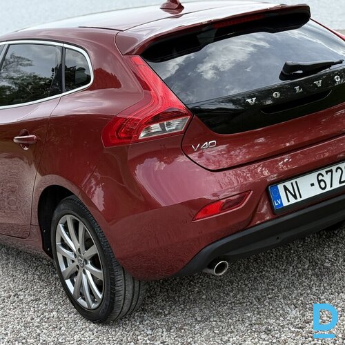 Pārdod Volvo V40 SUMMUM 2.0D3, 2015