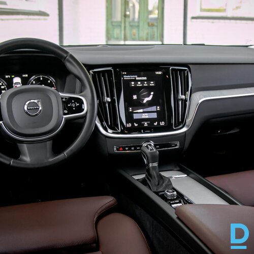 Pārdod Volvo V60 2.0D4, 2019 Pārdod Volvo V60 2.0D4, 2019